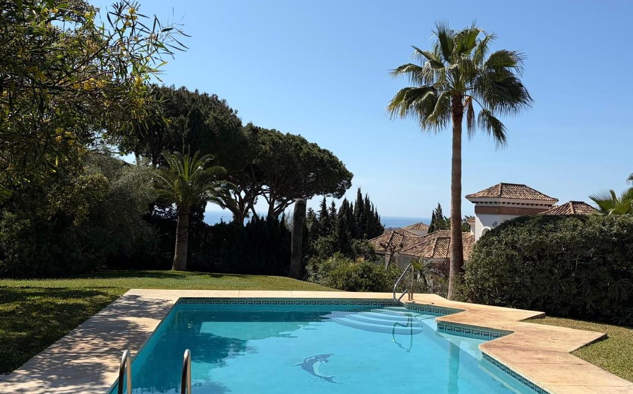 Casa BaMiRa – Pool mit Meerblick